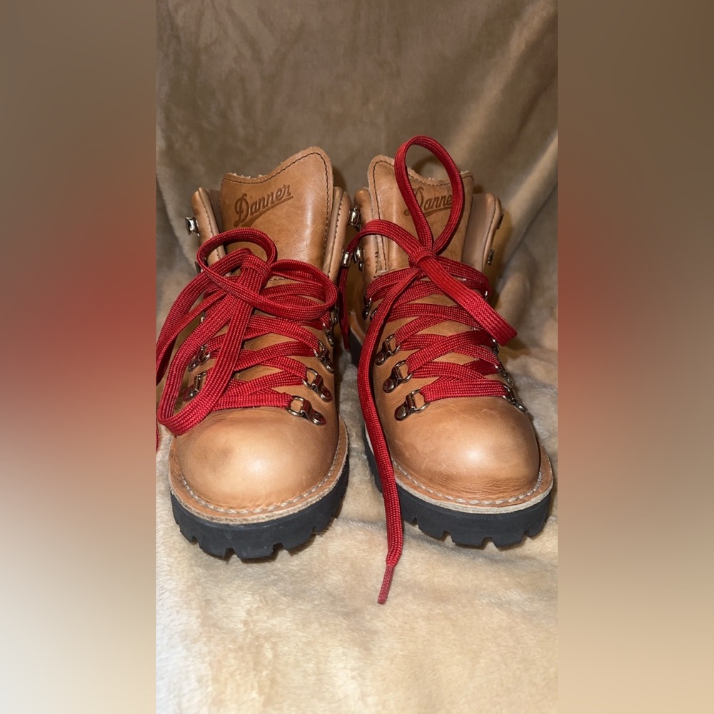 Danner Tan Leather Lace-Up Boots with Red Laces